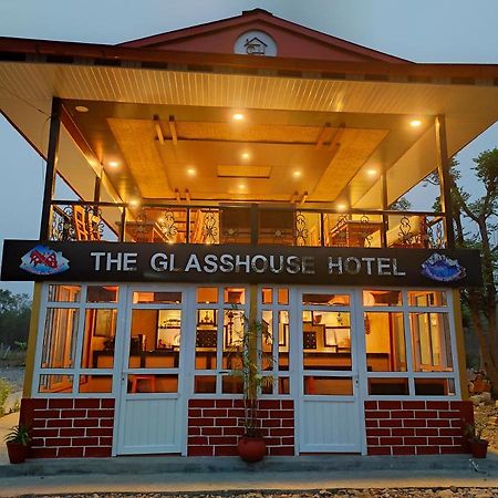 The Glasshouse Hotel Kawasoti Eksteriør bilde
